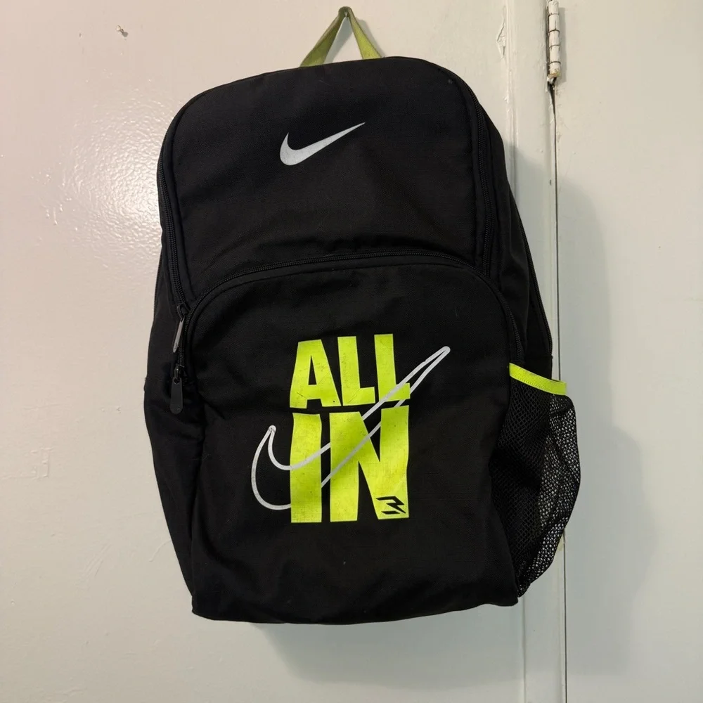 Nike "All In" Russell Wilson Young Athletes Backpack - Picture 1 of 6